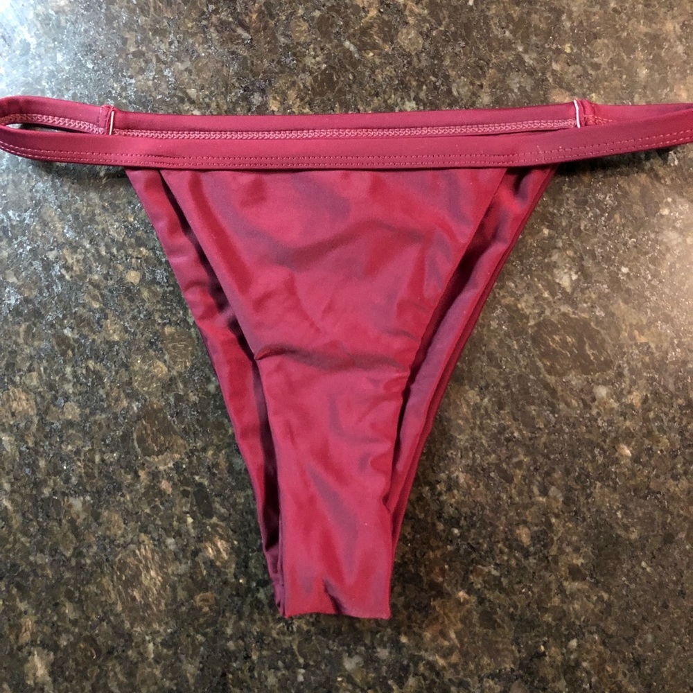 Zaful maroon bikini bottoms size small
